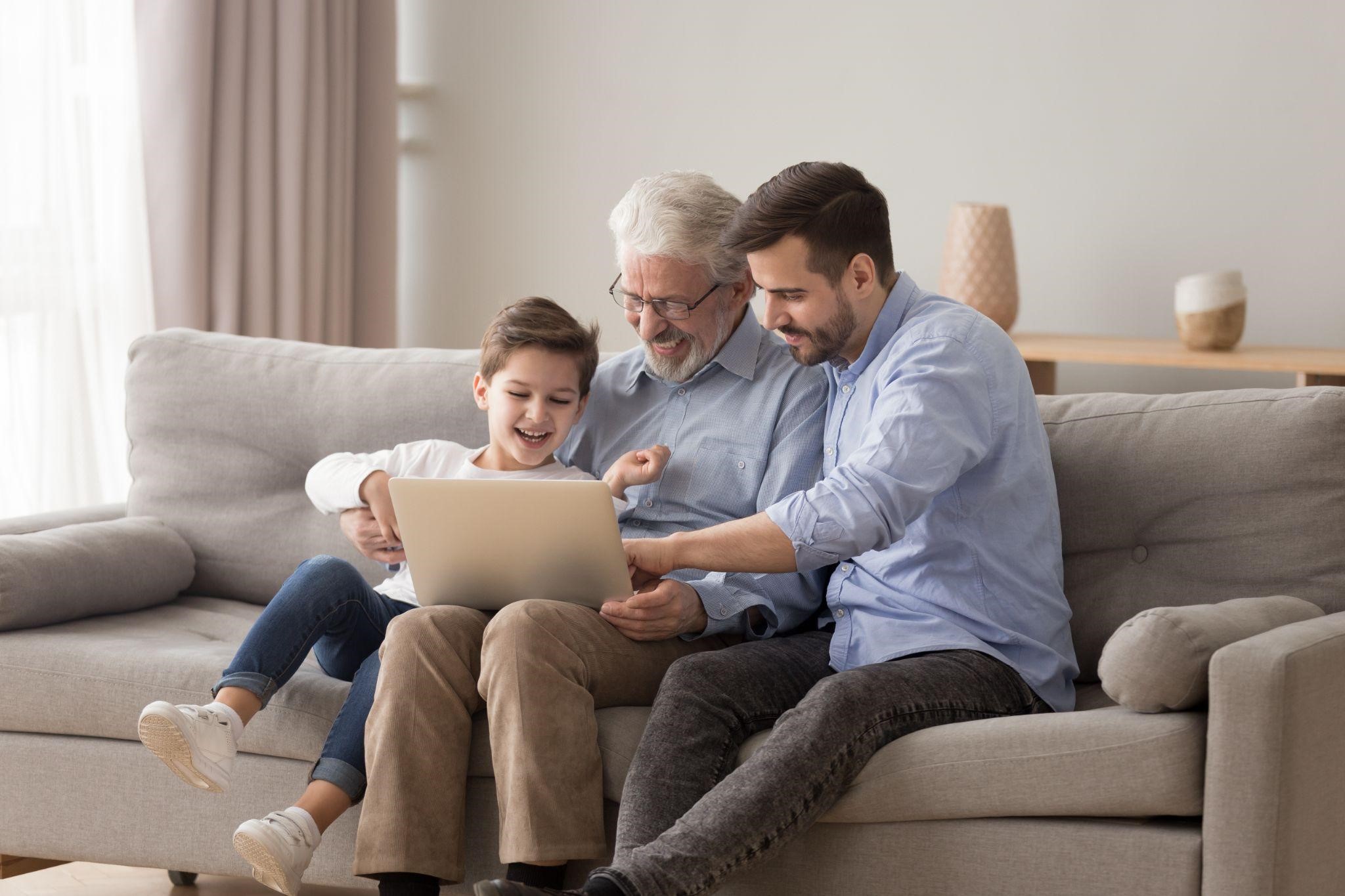 Financial Advisor discussing Investment Strategy options to for inheritanceon Inherited Wealth